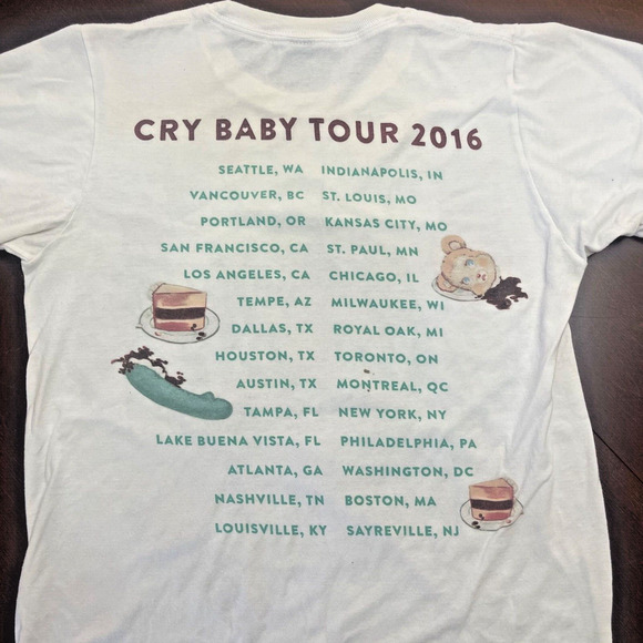 Melanie Martinez 2016 Pity Party Crying Baby Concert t-shirt Size Small - Picture 2 of 9